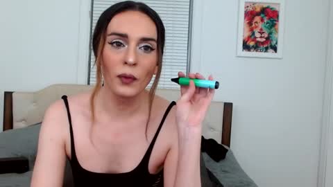 Lacey Phoenix online show from December 9, 2024, 12:45 am