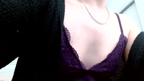 Lacey Phoenix online show from January 7, 2025, 2:42 am