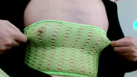 Lacey Phoenix online show from March 18, 2026, 2:37 am