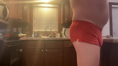 Snapshot of laceywestin chatting on October 26, 2025, 5:24 am Pleasures online show from October 26, 2025, 5:24 am