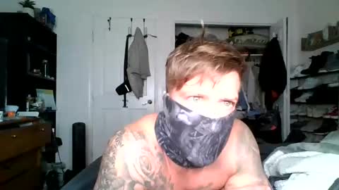 lacrioxcum18 online show from February 4, 2026, 3:51 pm