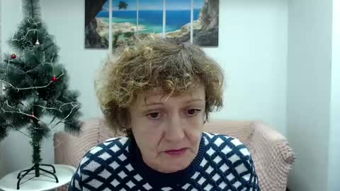 Snapshot of lada_abo_abo chatting on January 13, 2025, 12:02 pm LADA online show from January 13, 2025, 12:02 pm