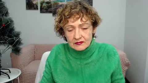 Snapshot of lada_abo_abo chatting on January 24, 2025, 7:51 am LADA online show from January 24, 2025, 7:51 am