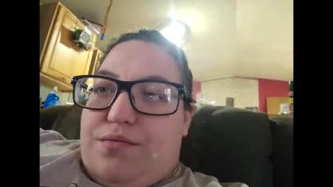 Snapshot of laddybuggie27 chatting on February 9, 2025, 9:06 pm Laddybuggie27 online show from February 9, 2025, 9:06 pm