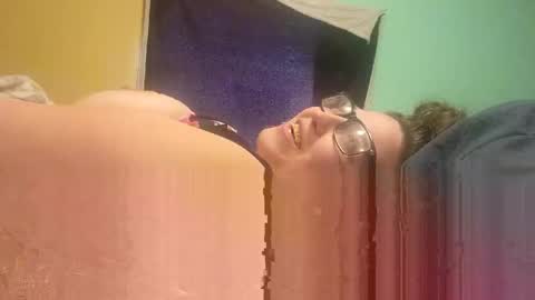 Snapshot of laddybuggie27 chatting on February 14, 2025, 7:23 pm Laddybuggie27 online show from February 14, 2025, 7:23 pm