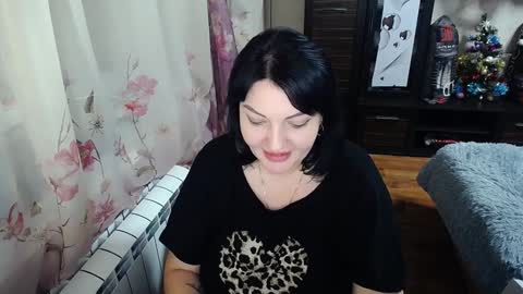 lady_boom_ online show from December 22, 2024, 6:37 pm