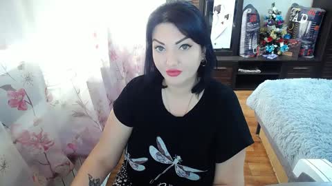 lady_boom_ online show from January 2, 2025, 10:37 am