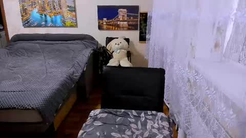 lady_boom_ online show from May 2, 2026, 4:01 pm