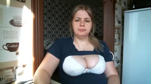 Snapshot of lady_cute_cat chatting on October 15, 2025, 3:06 am lady cute cat29 online show from October 15, 2025, 3:06 am