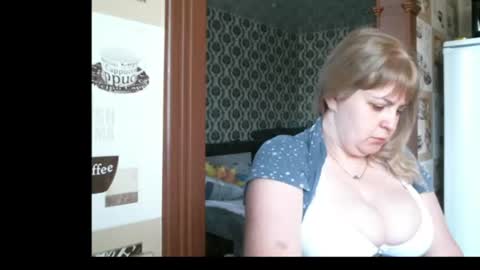lady cute cat29 online show from June 17, 2026, 2:58 am