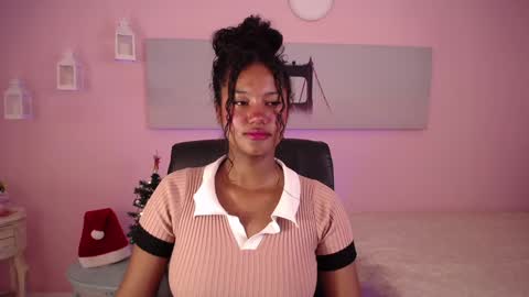Karla - Instagram   lady karla1 online show from December 16, 2024, 12:38 pm