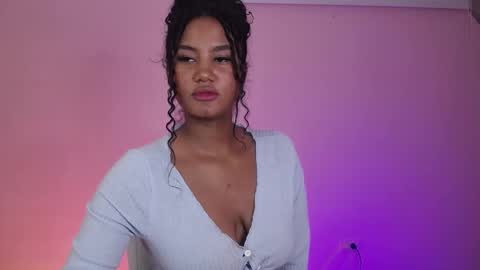 Karla - Instagram   lady karla1 online show from February 19, 2025, 12:03 am