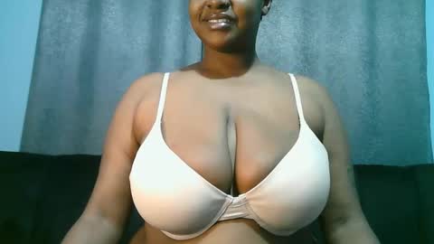 lady_dearra online show from June 11, 2026, 2:33 am
