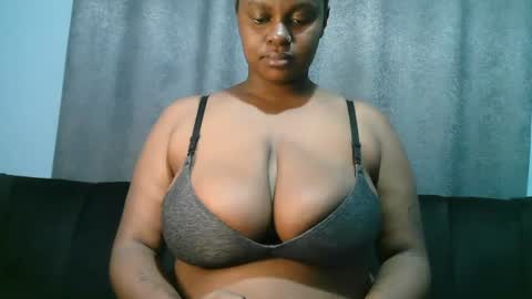 lady_dearra online show from June 21, 2026, 2:25 am