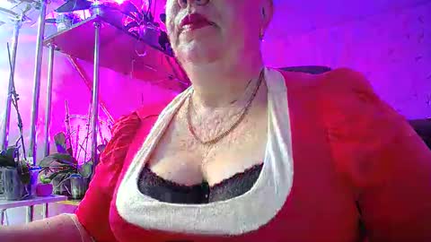 Lady Gloria online show from December 29, 2024, 5:10 am