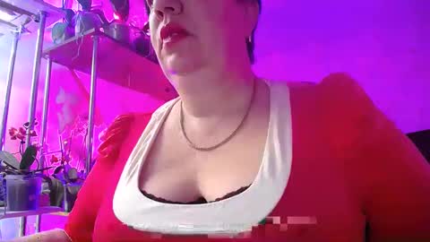 Lady Gloria online show from March 6, 2025, 4:19 am