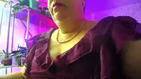 Lady Gloria online show from September 18, 2025, 4:03 am