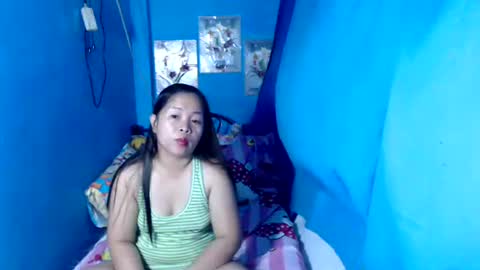 lady_in_bed69 online show from April 27, 2026, 9:35 pm