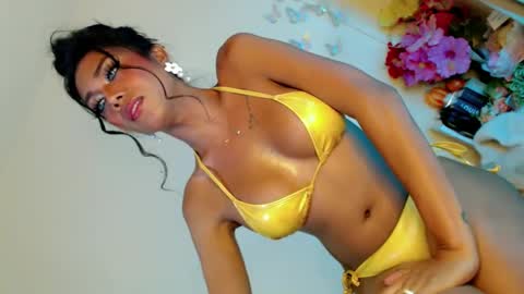 Snapshot of lady_in_black18 chatting on March 12, 2025, 5:17 pm Stella online show from March 12, 2025, 5:17 pm