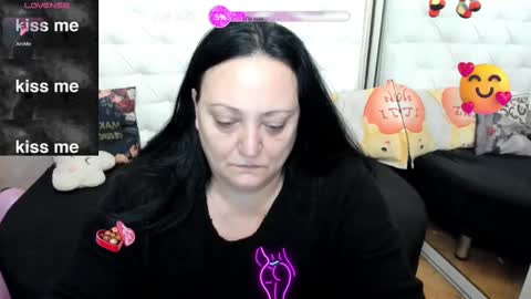 lady lauren online show from February 15, 2025, 6:12 am