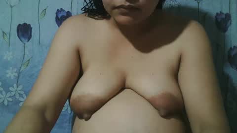 lady_love063 online show from January 18, 2025, 7:17 am