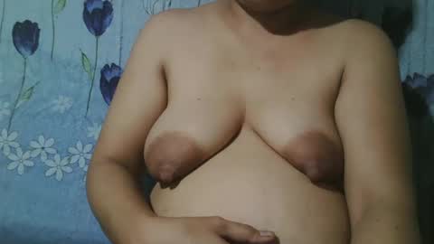 lady_love063 online show from January 18, 2025, 10:39 pm