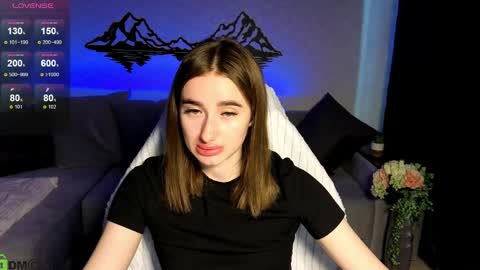 Snapshot of lady_luck18 chatting on May 27, 2026, 1:13 am Olivia online show from May 27, 2026, 1:13 am