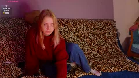 KENDALL  NATHANPVT IS OPEN online show from October 3, 2025, 7:11 pm