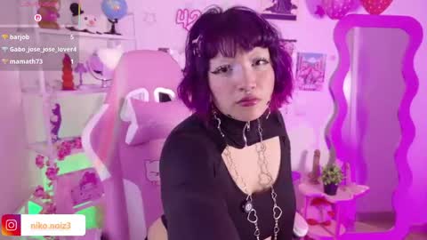 Lady  online show from April 29, 2026, 11:22 pm