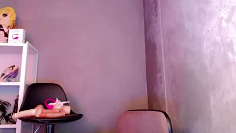 Ella online show from July 10, 2026, 6:43 pm