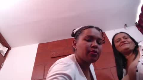 lady_rebeccas online show from January 19, 2025, 6:43 pm