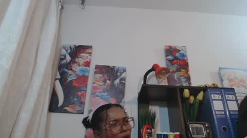 lady_rebeccas online show from February 7, 2025, 11:13 pm