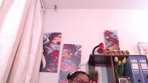 lady_rebeccas online show from February 10, 2025, 10:19 pm