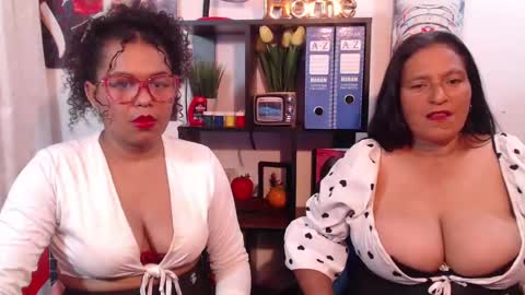 lady_rebeccas online show from February 16, 2025, 5:26 am
