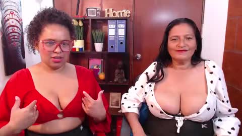 lady_rebeccas online show from March 10, 2025, 3:12 am