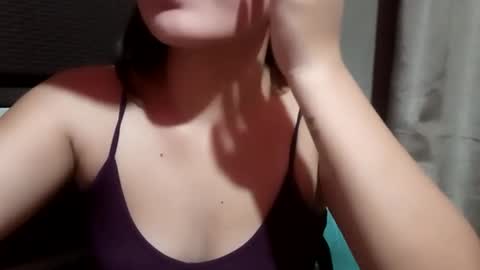 kitty online show from December 18, 2025, 8:20 am