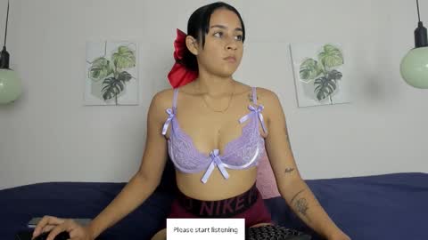 Leidy online show from November 21, 2025, 8:40 pm