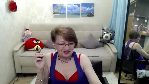 Diana online show from April 15, 2026, 4:03 pm