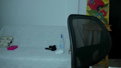 Snapshot of lady_sophie01 chatting on October 15, 2025, 3:45 pm Sophie   online show from October 15, 2025, 3:45 pm