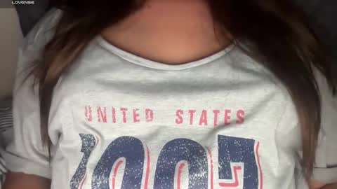 Snapshot of ladybird21 chatting on February 26, 2026, 2:43 am Aria online show from February 26, 2026, 2:43 am