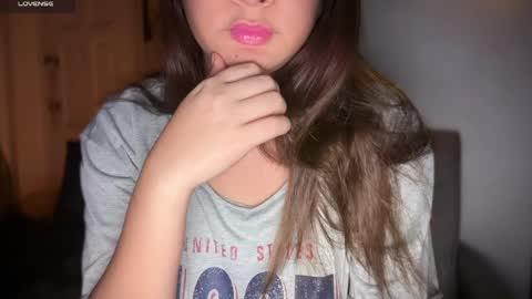 Snapshot of ladybird21 chatting on April 2, 2026, 12:25 pm Aria online show from April 2, 2026, 12:25 pm