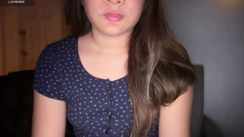 Snapshot of ladybird21 chatting on April 13, 2026, 4:07 am Aria online show from April 13, 2026, 4:07 am