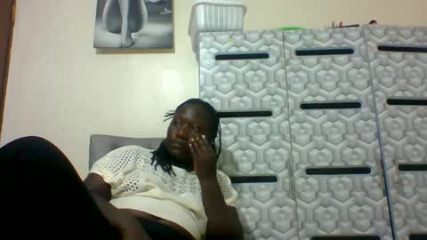 Snapshot of ladyblossoms19 chatting on January 8, 2025, 6:20 pm lindah32 online show from January 8, 2025, 6:20 pm