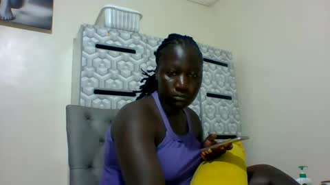 Snapshot of ladyblossoms19 chatting on March 4, 2025, 10:27 pm lindah32 online show from March 4, 2025, 10:27 pm