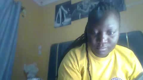 lindah32 online show from December 19, 2025, 6:48 pm