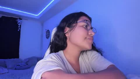  Lady  online show from December 8, 2024, 7:47 am