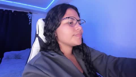  Lady  online show from December 11, 2024, 8:04 am