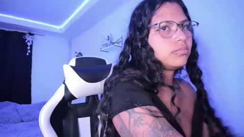  Lady  online show from December 14, 2024, 8:23 am