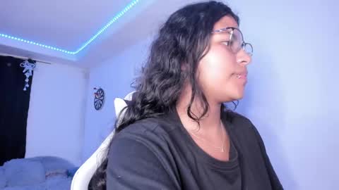  Lady  online show from December 19, 2024, 7:07 am