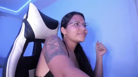  Lady  online show from March 1, 2025, 12:28 am